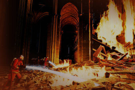 VR-квест «Save Notre-Dame on Fire» от Portal VR