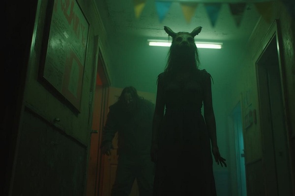 Фотография перформанса «Дом № 13»